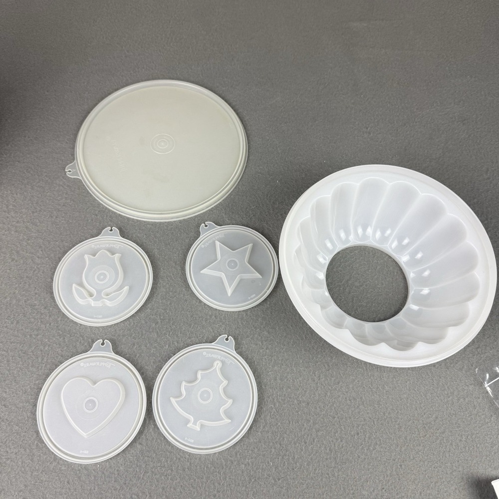 6 Piece Tupperware 616-3 Jel-N-Serv Star Tree Heart Tulip Mold Lid Tray
